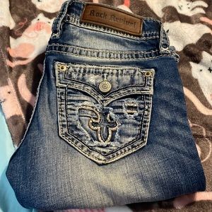 ROCK REVIVAL
Alaina Boot Stretch Jeans
Item #784359506B2..
25 / 34 / Alaina